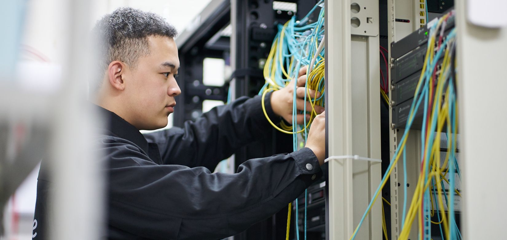 QUESTIONS.02 仕事をしていて<br />
嬉しいのはどんな時ですか？